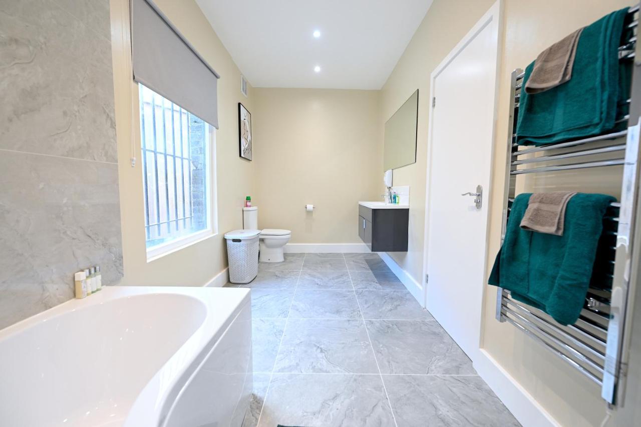 Fabulous Duplex Apartment In Dalston Junction 런던 외부 사진