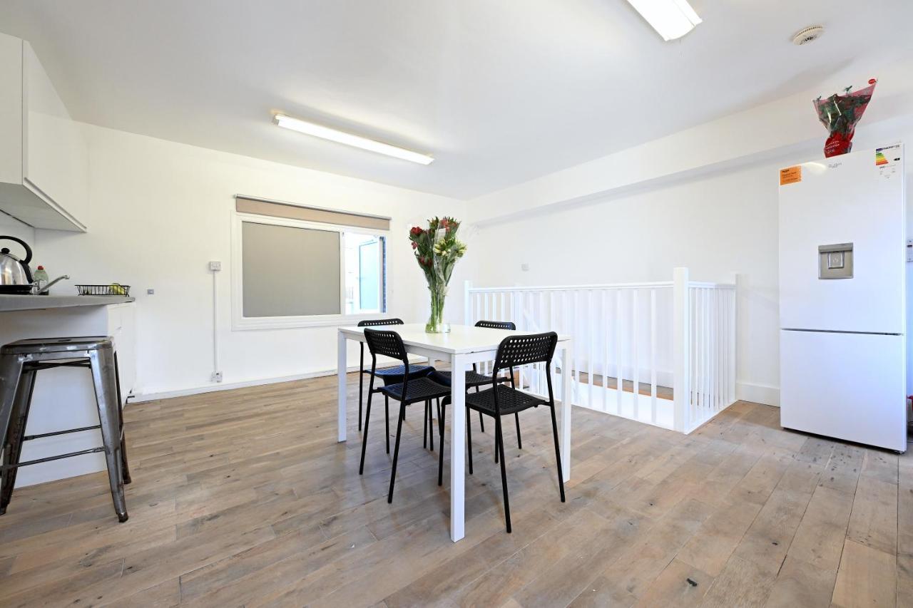Fabulous Duplex Apartment In Dalston Junction 런던 외부 사진