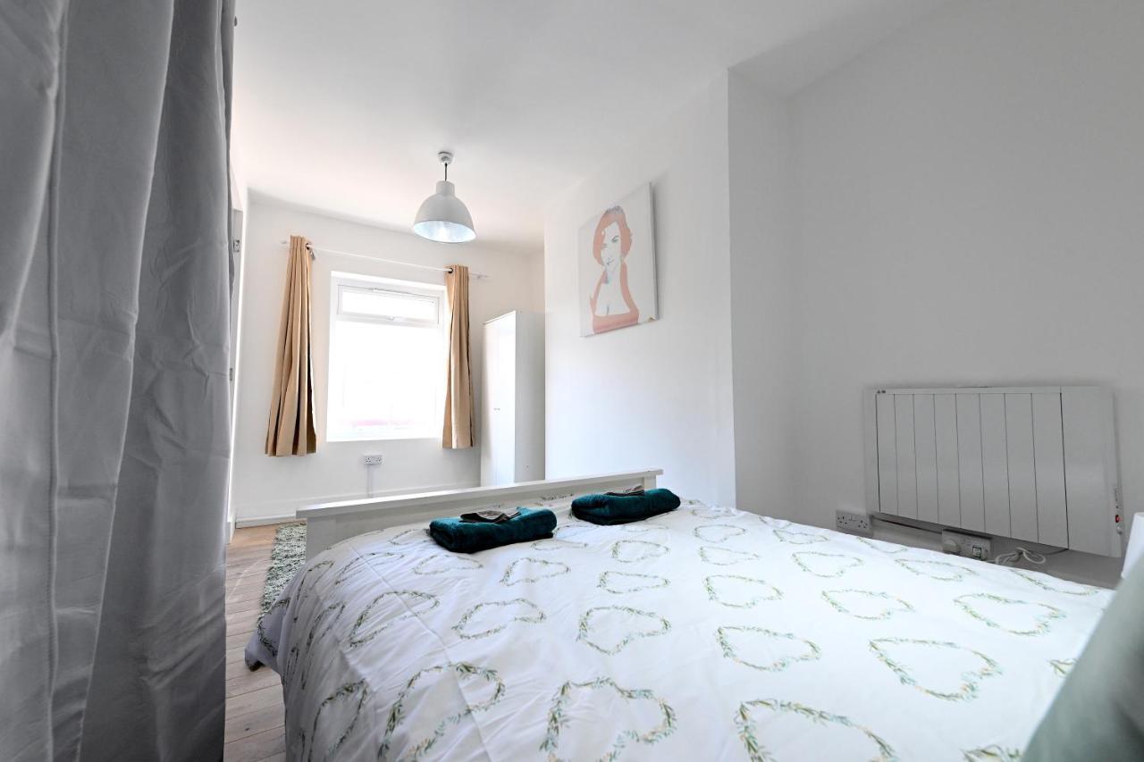 Fabulous Duplex Apartment In Dalston Junction 런던 외부 사진